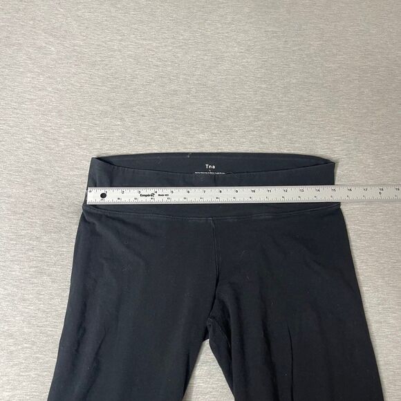 Aritzia TNA Women's Equator Solid Cropped Leggings - Picture 12 of 12